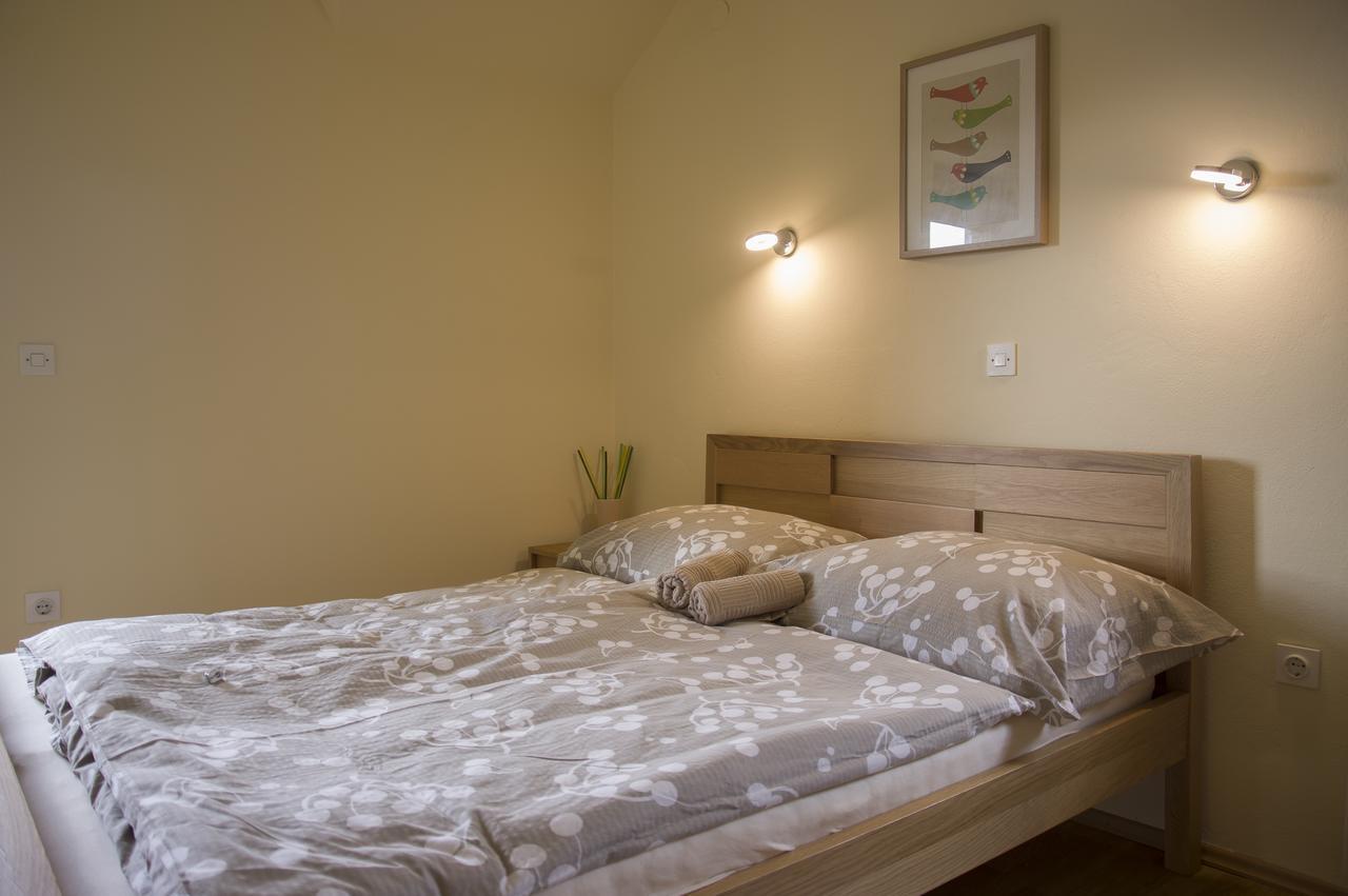 Dob Hostel Hisa Na Travniku المظهر الخارجي الصورة